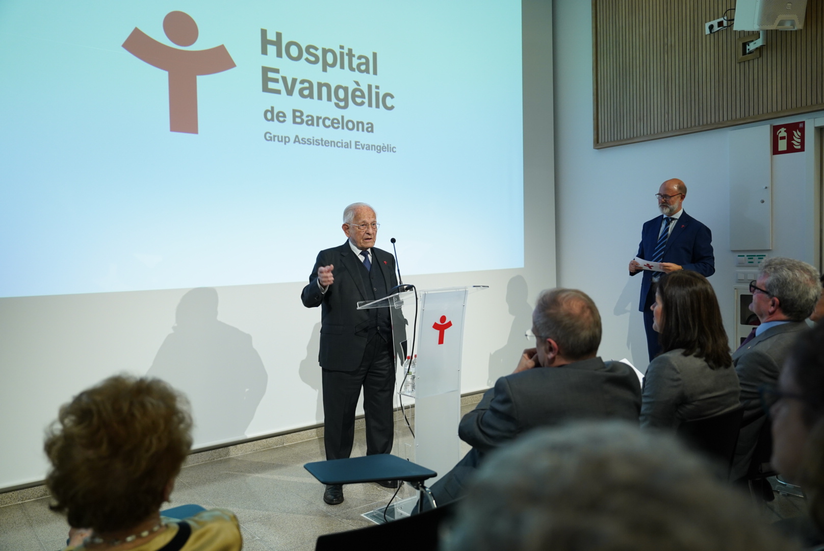 hospital-evangelic-inauguracio-poblenou-05