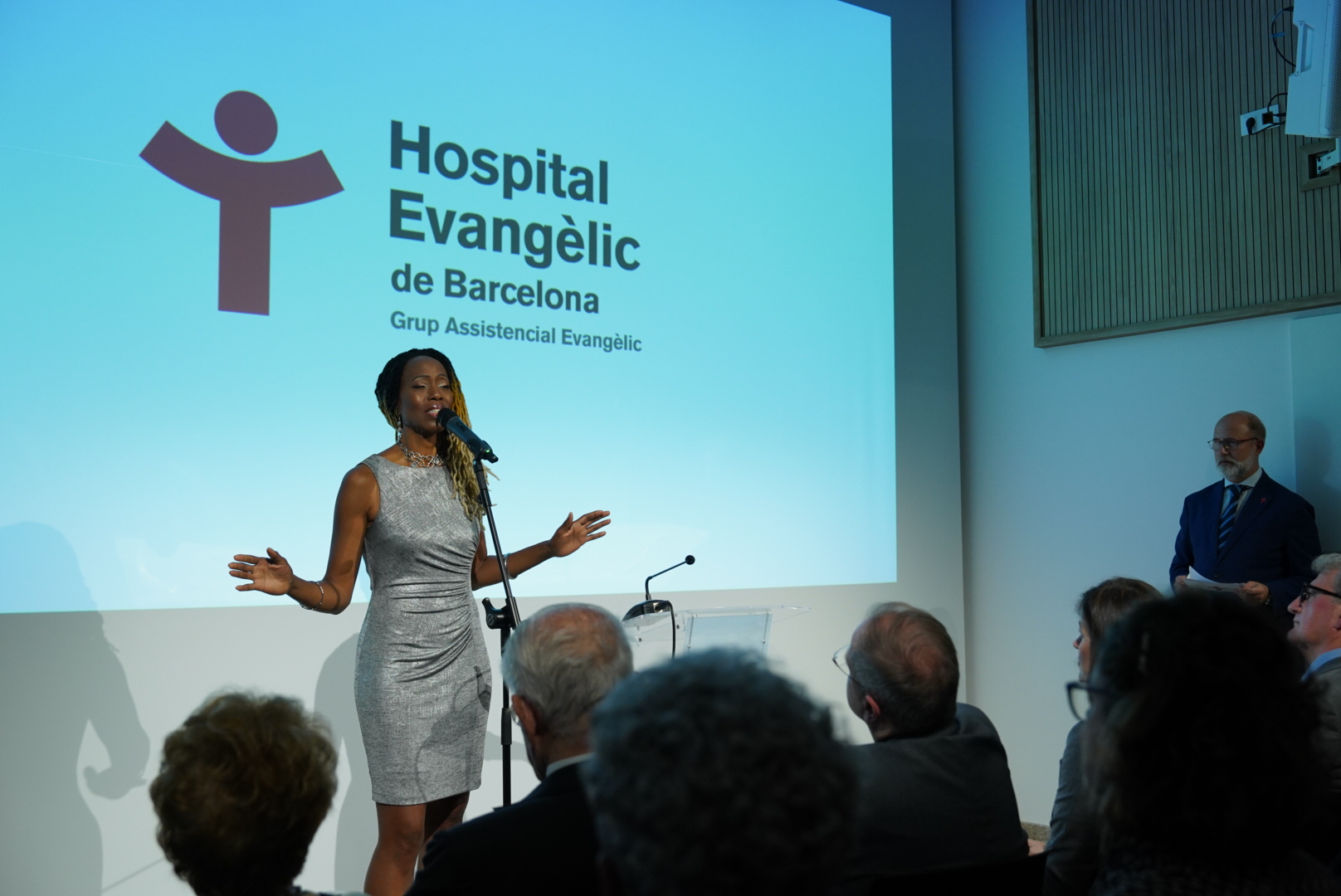 hospital-evangelic-inauguracio-poblenou-08