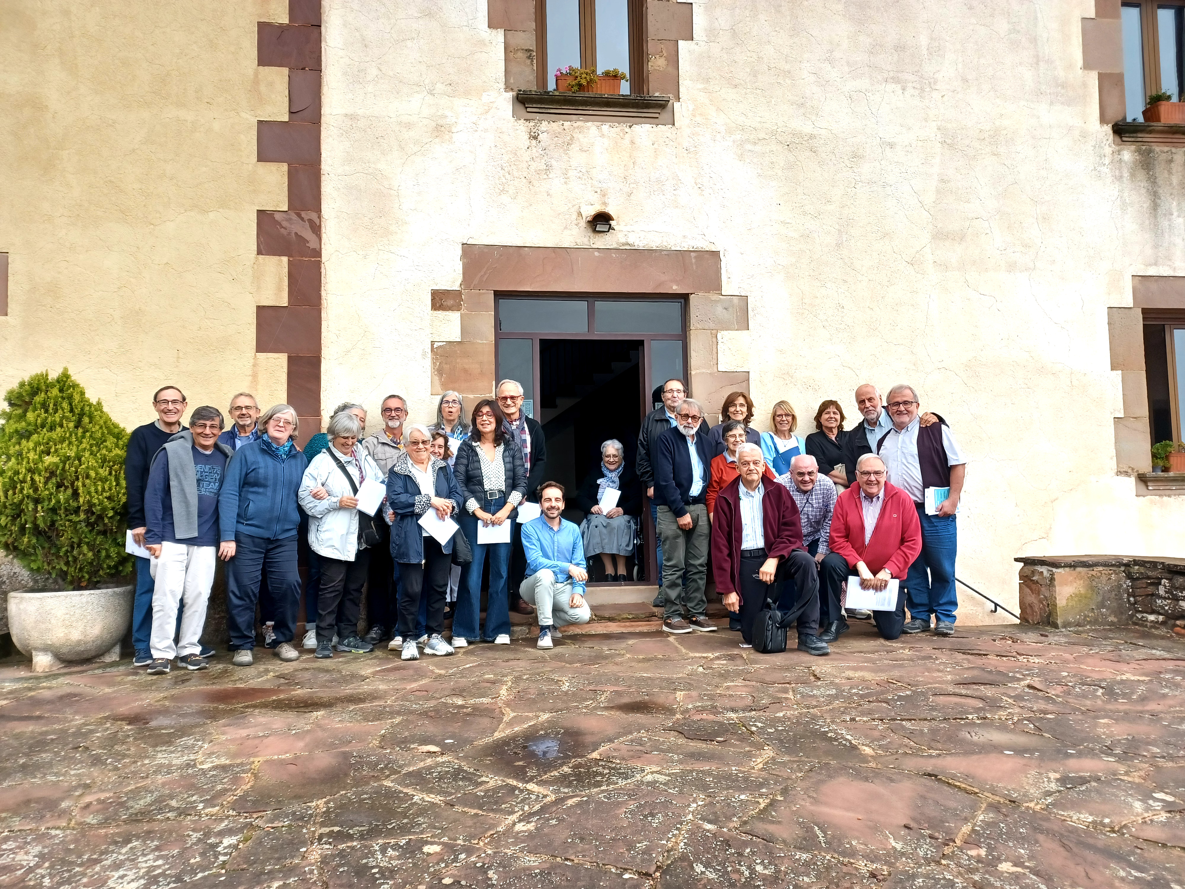 primers-passos-associació-amics-santuari-puiggraciós-01