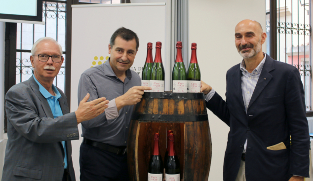 Josep Roca apadrina el Cava amb Cor de Càritas