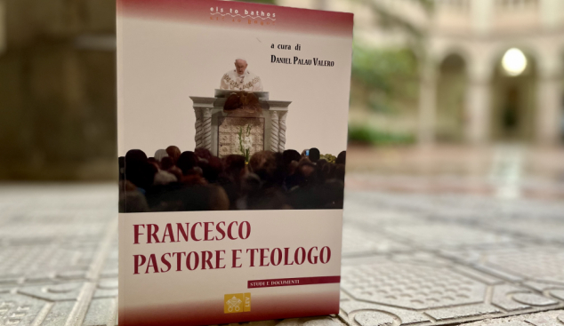 Arriba al Vaticà la traducció italiana del llibre sobre el ministeri del papa Francesc