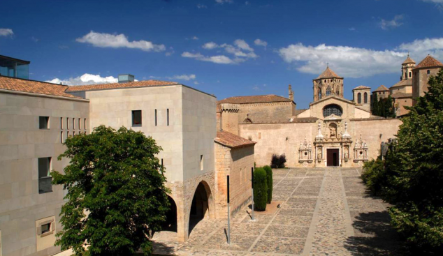 Reobre l’hostatgeria del Monestir de Poblet