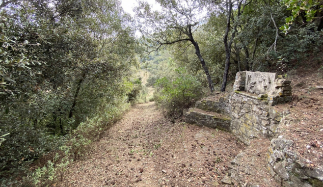 L'ermita de l'Espluga de Francolí recupera la ruta dels misteris i la creu