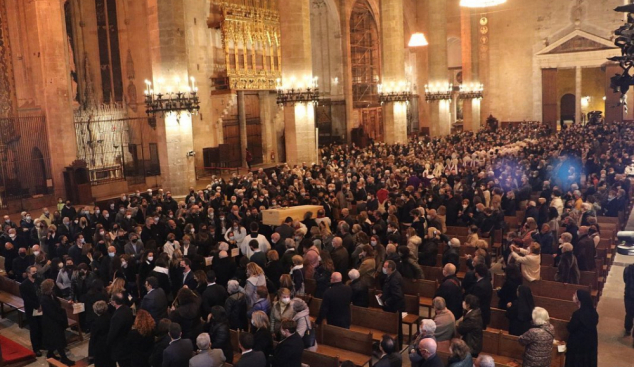 Mallorca s’acomiada de Vadell, “el bisbe enamorat de Jesús”