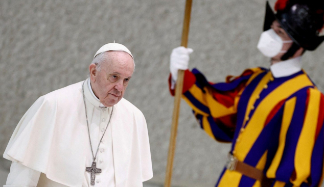 El Papa visita l’ambaixador rus al Vaticà