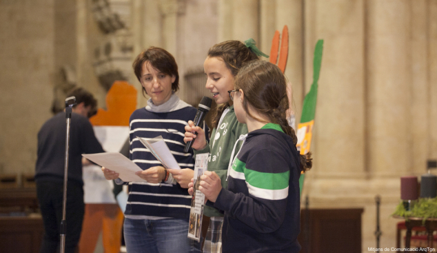 La Catedral de Tarragona s’omple de “petits missatgers” d’esperança i de pau