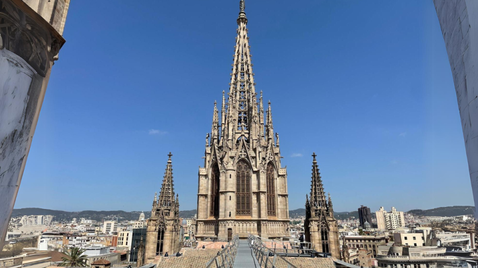 catedral-barcelona-vitralls-terrats-00