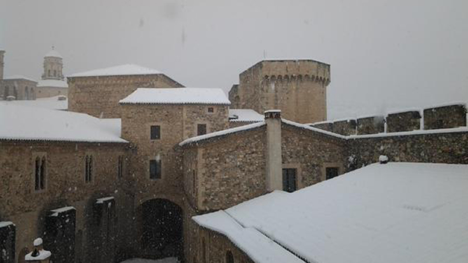 Monestir de Poblet ‏@MonestirPoblet